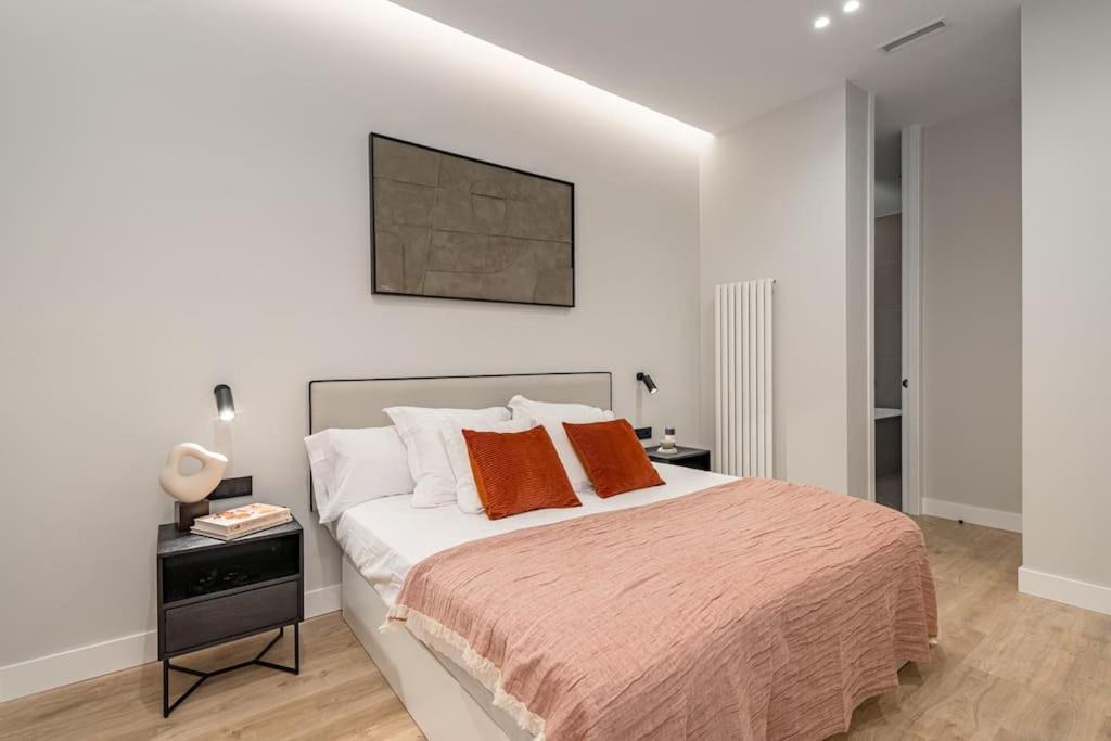 Centro XIII Calle De La Paz 2Br 2Bh مدريد المظهر الخارجي الصورة
